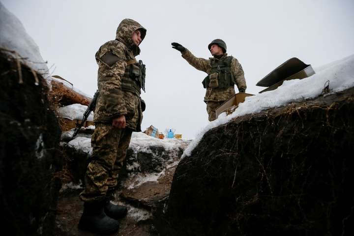 Доба на Донбасі: шість ворожих обстрілів, є загиблий та поранений