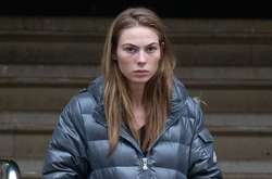 Деми Бертон лишена свободы на шесть месяцев из-за неадекватного поведения в самолете после выпитого алкоголя