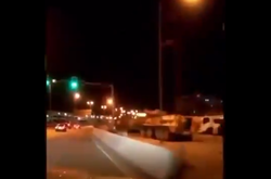Після смерті султана на вулицях Омана помітили бронетехніку (відео)