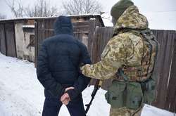 Прокуратура повідомила про підозру затриманому охоронцю уламків збитого літака MH17