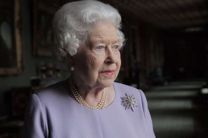 Королева Єлизавета ІІ висловила співчуття родинам загиблих у катастрофі МАУ