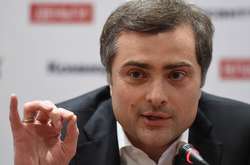 В Омані Зеленський міг зустрічатися із Сурковим, – ЗМІ