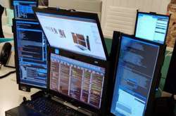 Представлений перший ноутбук з сімома екранами