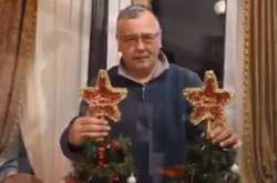 Гриценко показал трогательное видео, как в его семье встречают Новый год