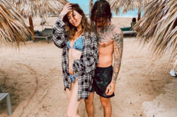 Надя Дорофеева показала роскошную фигуру в бикини (фото)