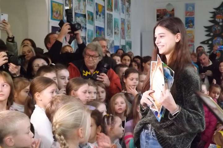 В Одесі нагородили переможців конкурсу дитячої творчості «Різдвяна зірка»