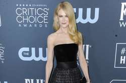 52-летняя Николь Кидман показала подтянутую фигуру на пляже (фото)