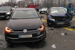 На проспекті Соборності сталася масштабна ДТП (фото, відео)