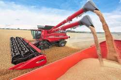 Аграрии получат 563 млн грн компенсации за купленную в течение двух месяцев технику