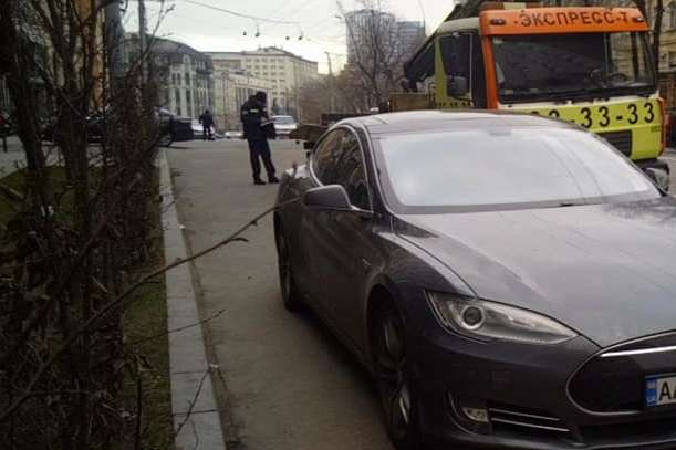 «Героям парковки» на замітку: евакуатори на вулицях Києва працюватимуть цілодобово
