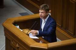  Олексій Гончаренко: Зеленський обіцяв кінець епохи жадібності для влади і кінець епохи бідності для людей. А вийшло все навпаки 