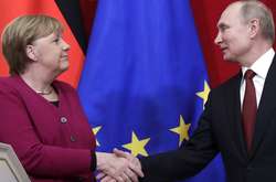 Федеральна канцлерка Німеччини Анґела Меркель та президент РФ Володимир Путін