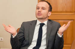 У грудні Денис Мальсюка задекларував 1,056 млн гривень пенсії, переказаній йому Міжнародним банком реконструкції та розвитку