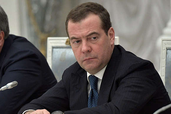Уряд РФ подав у відставку