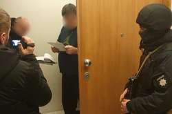Кіберполіція викрила масштабну рейдерську схему: киянин привласнив цілий житловий комплекс 