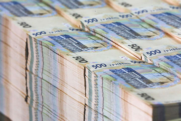 Топ-менеджерів з мільйонними зарплатами в державному секторі набагато більше (банки, залізниця, оборонка тощо), - Васмлевська - Смаглюк - «Слуги народу» викликали Коболєва та Смілянського на килим через надвисокі зарплати