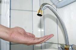 Напередодні вихідних частина Києва залишилася без води (адреси)