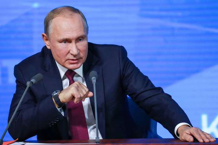 Путин решил провести в России конституционный переворот