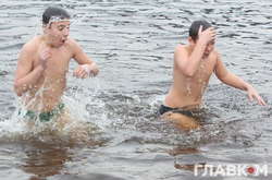 Купання у Гідропарку, 18 січня 2018 р.