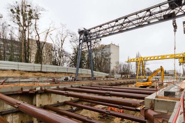 Розкрадання коштів на будівництво метро: рахунки «Київметробуду» заарештовано