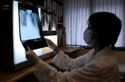 Вже понад 60 хворих на загадкову пневмонію зареєстровано у Китаї