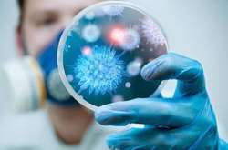 У Китаї третя людина померла через новий коронавірус