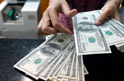 Навесні в Україні запрацюють нові правила щодо обміну валют