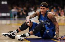 Колишнього захисника НБА побили посеред дороги (відео)