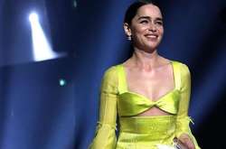 Эмилия «мать драконов» Кларк раскрыла секрет безупречной кожи