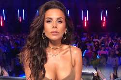 Настя Каменских в бикини игриво похвасталась загаром (фото)