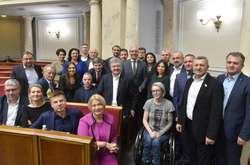 Дослідження КВУ: «Європейська солідарність» - у лідерах за відвідуванням засідань Ради