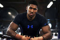 Джошуа хоче битися з Усиком