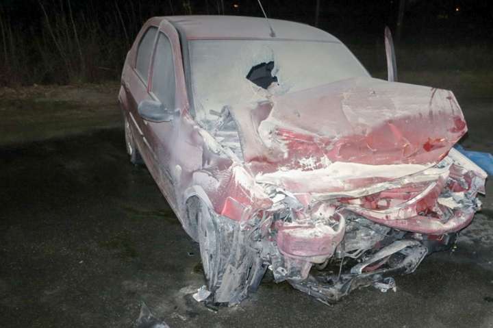 Смертельна ДТП під Києвом: Dacia лоб в лоб врізалась у Kia і загорілась (фото)