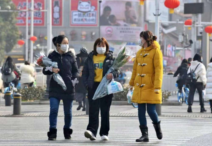 Коронавірус у Китаї: влада «закрила» вже вісім міст