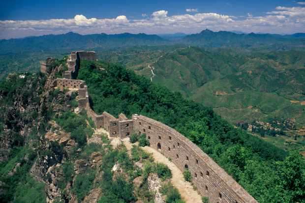 Влада Китаю закрила частину Великої Китайської стіни через коронавірус