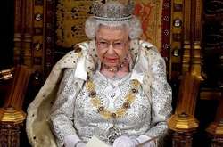 Скандал с Гарри и Меган подорвал здоровье Елизаветы II