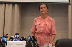  Зоряна Скалецька пообыцяла, що кожен випадок пыдозри на коронавірус буде розслідуваний, і донесений до населення 