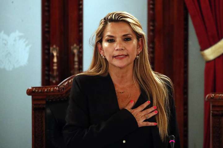 Болівія оголосила про розрив дипломатичних відносин з Кубою