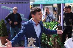 Первый тост за Разумковым: СМИ узнали, как Зеленский праздновал день рождения