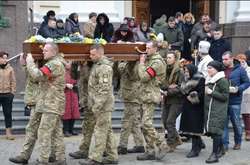 У Луцьку попрощалися із загиблим на Донбасі 22-річним добровольцем