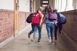 В Україні почали штрафувати за шкільні прогули. Названі суми