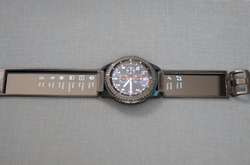 Керувати годинником і додатковими дисплеями можна через зовнішній комп’ютер