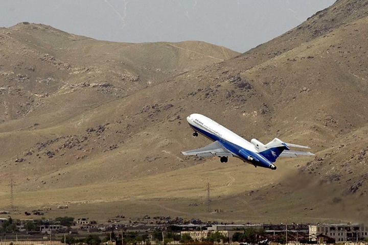 Авіакатастрофа в Афганістані. ЗМі назвали кількість пасажирів на борту літака, який міг розбитися 