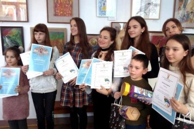В Одесі нагородили переможців виставки дитячого малюнка «Африканський калейдоскоп»