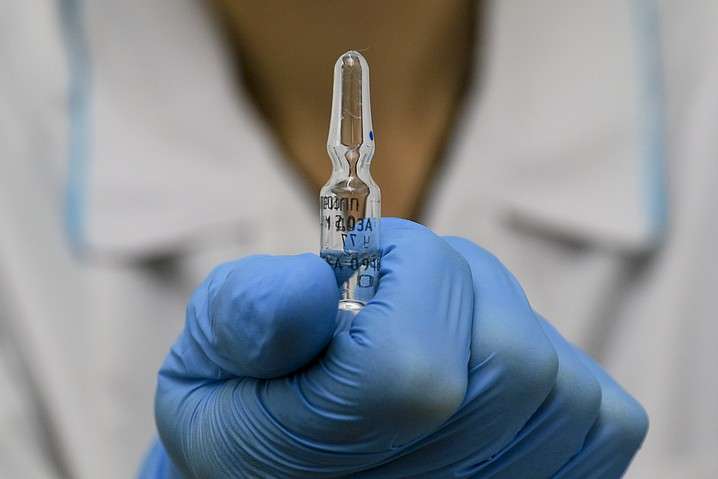 Шахраї в Україні почали продавати «вакцини від коронавірусу»