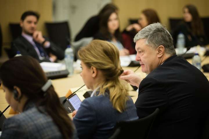 Порошенко виступив на засіданні міжпарламентської ради Україна-НАТО