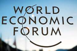 Навіщо нардепів в Давос возили