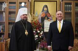 Митрополит Епіфаній з Держсекретарем Майком Помпео у Свято-Михайлівському Золотоверхому монастирі