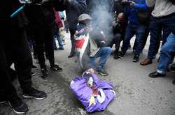 У Лондоні спалили прапор Євросоюзу