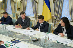 Зеленський доручив вирівняти зниження тарифів за тепло до 25-30% у всіх областях